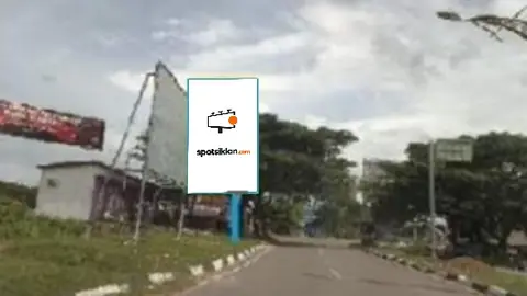 Billboard 10 × 5 m di Jl. Bandara International Sultan Iskandar Muda (Pintu Masuk Bandara Sultan Iskandar Muda), Aceh Besar