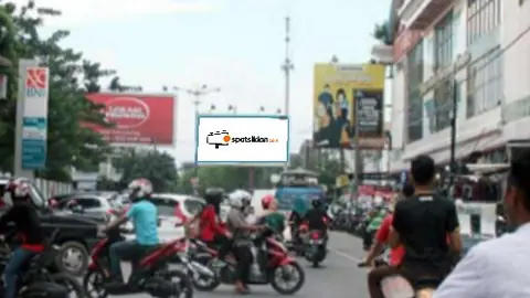 Billboard 5 × 10 m di Area Jl. Tentara Pelajar, Banda Aceh