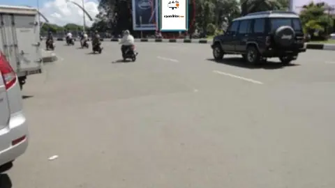 Baliho 4 × 6 m di Jl. Diponegoro (Dari Arah Jalan Diponegoro menuju Jembatan Pante Pirak), Banda Aceh