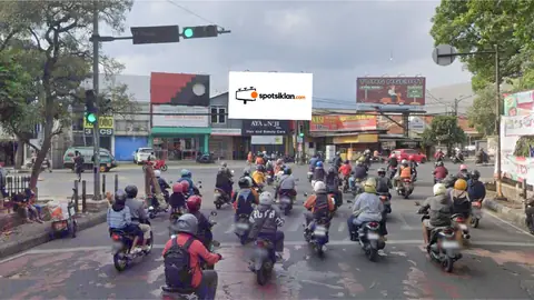 Billboard 5 × 10 m di Jl. Ahmad Yani (Perempatan Terminal Cicaheum), Kota Bandung, Jawa Barat