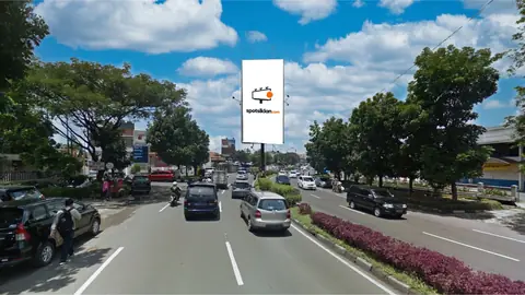 Billboard 5 × 10 m di Jl. Laswi (View Menuju Gatsu), Bandung, Jawa Barat