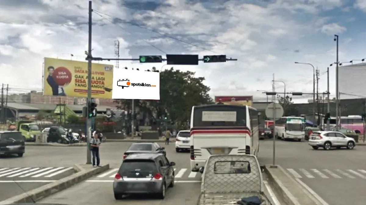 Billboard 4 × 8 m di Jl. Pasir Koja - Soekarno Hatta, Bandung, Jawa Barat