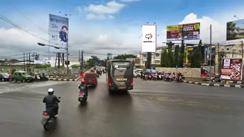 Billboard 5 × 10 m di Jl. Buah Batu No.283 (Perempatan Bubat-Sukarno Hatta), Bandung, Jawa Barat