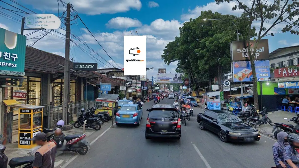 Billboard 4 × 8 m di Jl. Dipatiukur (Cititrans), Kota Bandung, Jawa Barat