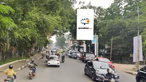 Billboard 5 × 10 m di Jl. Pasirkaliki (depan Hotel Hilton), Bandung, Jawa Barat