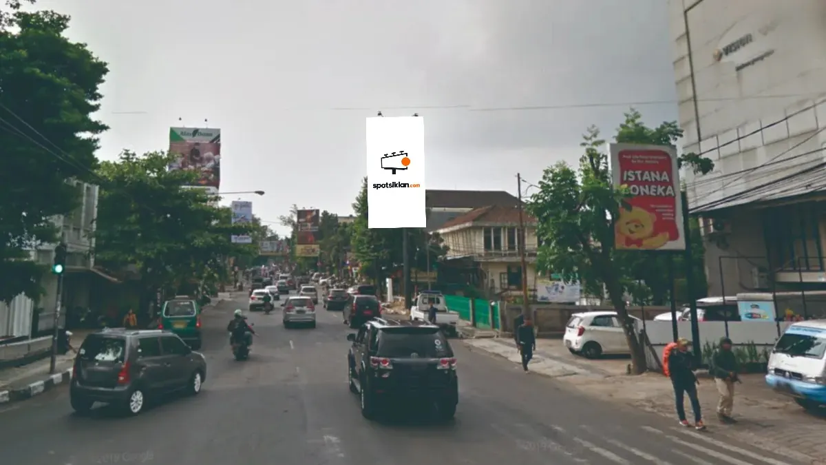 Billboard 5 × 10 m di Jl. Sunda (Depan no.35) Bandung, Jawa Barat