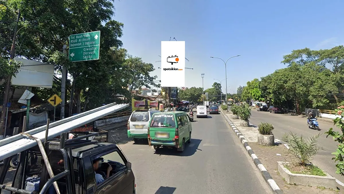 Billboard 5 × 10 m di Jl. Terusan Buah Batu (Depan Pasar Kordon) - Menuju Tol Buah Batu, Kota Bandung, Jawa Barat