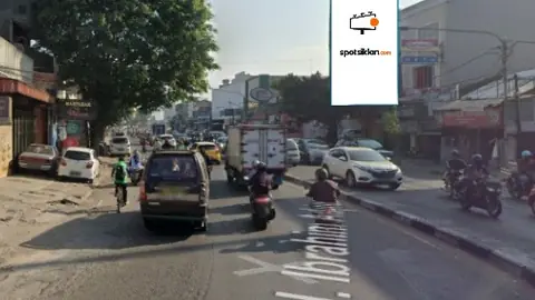 Billboard 10 × 5 m di Jl. Ibrahim Adjie (Arah Menuju Jl. Jakarta/ Antapani), Bandung, Jawa Barat
