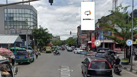 Billboard 10 × 5 m di Jl. Punkur (Dari ITC Kebon Kelapa), Bandung, Jawa Barat