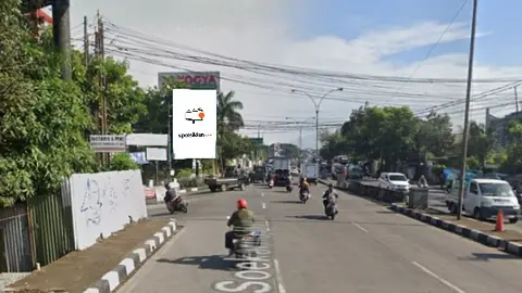 Baliho 6 × 4 m di Jl. Soekarno Hatta (Dari arah Soekarno Hatta menuju Simp 4 Pasirkoja), Bandung, Jawa Barat