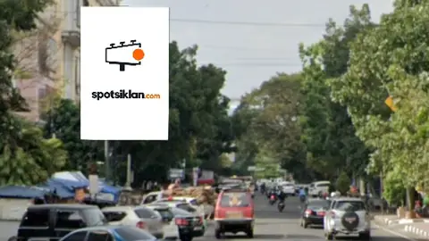 Baliho 6 × 4 m di Jl. Moch. Toha (depan ITC Kebun Kelapa), Bandung, Jawa Barat