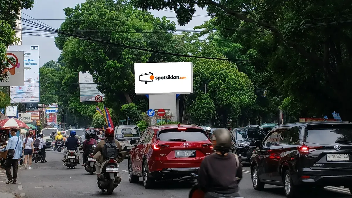Videotron 3 × 6 m di Jl. Dr. Setiabudi Dekat Borma Setiabudi, Bandung, Jawa Barat