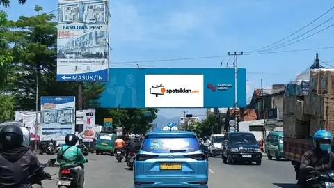 Videotron 4 × 8 m di Jl. Raya Bojongsoang Depan Transmart Buah Batu, Kabupaten Bandung (unit 2), Jawa Barat