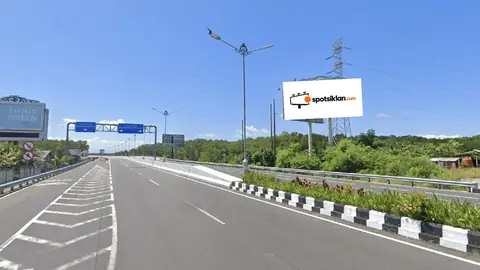 Billboard 6 × 12 m di Jl. Keluar - Masuk Tol Bali Mandara (menuju Pintu Masuk TOL), Badung - Bali