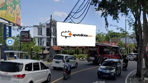 Billboard 5 × 10 m di Jl. Raya Kuta (arah Pantai Kuta), Badung, Bali