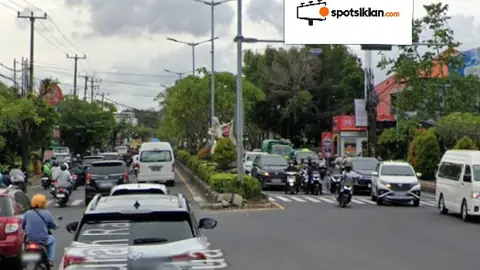 Billboard 5 × 10 m di Jl. Bypass Ngurah Rai (Menuju Taman Bundaran Ngurah Rai), Badung, Bali