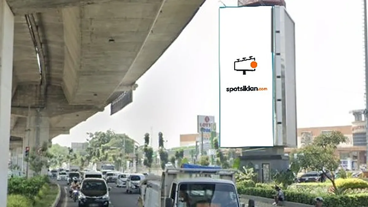 Billboard 12 × 6 m di Jl. Sholeh Iskandar (Dari arah Parung menuju Bogor), Jawa Barat
