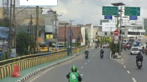 Billboard 5 × 10 m di Jl. A Yani (Area Jl. Pandu Samping Fly Over), Banjarmasin, Kalimantan Selatan