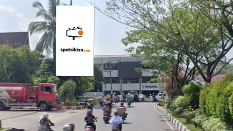 Billboard 10 × 5 m di Jl. Lambung Mangkurat (Samping SPBU), Banjarmasin, Kalimantan Selatan
