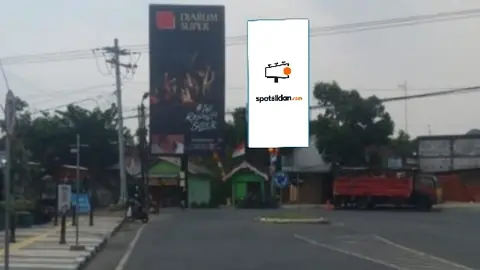 Billboard 8 × 4 m di Dari Jl. MH Thamrin, Bojonegoro, Jawa Timur