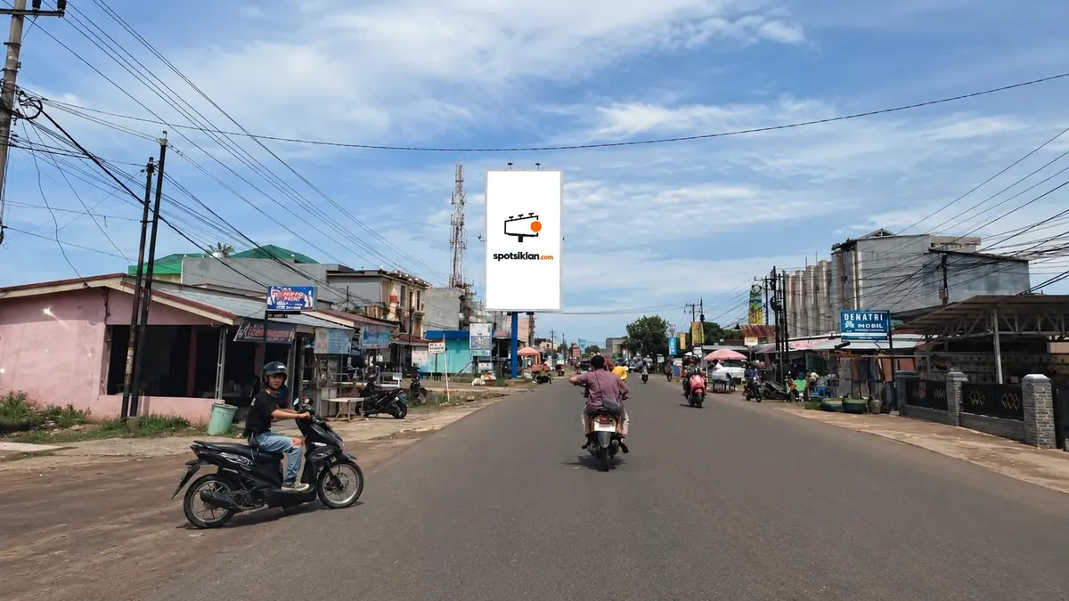 Billboard 5 × 10 m di Jl. Kalimantan Rawa Makmur, Bengkulu