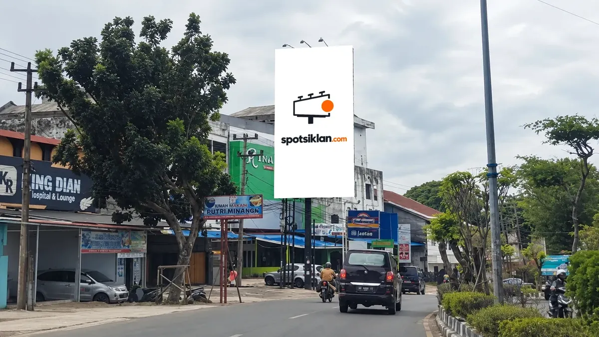 Billboard 5 × 10 m di Jl. S. Parman Ratu Samban, Bengkulu