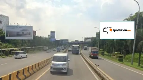 Billboard 7 × 14 m di Jl. Exit Tol Bekasi Barat (Arah menuju Gerbang Tol Bekasi Barat), Jawa Barat