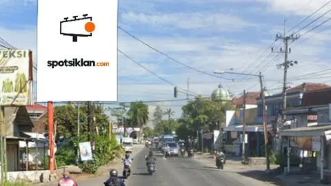 Baliho 6 × 4 m di Jl. Raya Kediri-Blitar (Menuju Lapangan Bendo Tugurante), Jawa Timur