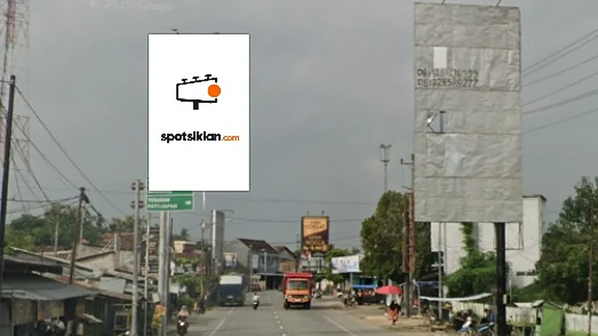 Baliho 4 × 6 m di Jl. Raya Ngawen (Dari Terminal Ngawen), Blora, Jawa Tengah