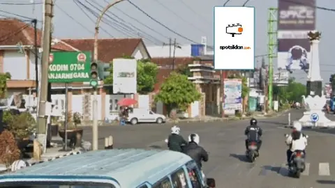 Baliho 4 × 6 m di Jl. A Yani (Tugu Banjarnegara Kradegan), Jawa Tengah