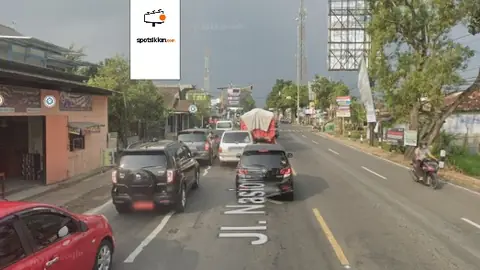 Billboard 10 × 5 m di Jl. Purworejo-Jogja (Arah Perempatan Sedayu, Dekat Pasar Mbabrik), Bantul, DI Yogyakarta