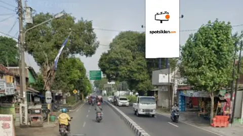 Billboard 8 × 4 m di Jl. Kusumanegara (Depan Kios Buah), Bantul, DI Yogyakarta