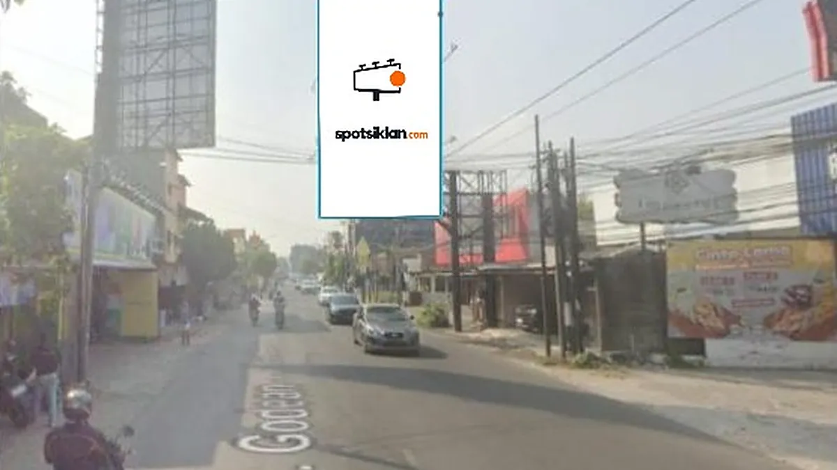 Billboard 10 × 5 m di Jl. Godean (Dari Arah Perempatan Mirota Kampus Godean), Bantul, DI Yogyakarta