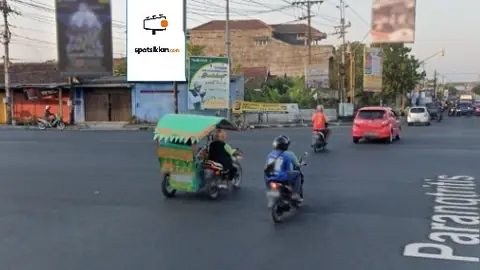 Baliho 6 × 4 m di Jl. Parangtritis (Area Perempatan Jalan Parangtritis (2)), Bantul, DI Yogyakarta