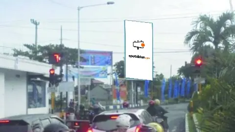 Billboard 8 × 4 m di Jl. Kepiting (Area Depan BNI), Banyuwangi, Jawa Timur