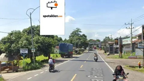 Billboard 10 × 5 m di Jl. Raya Banyuwangi Situbondo (Perbatasan Banyuwangi - Situbondo), Jawa Timur
