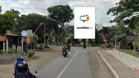 Baliho 6 × 4 m di Jl. Raya Jatirejo (Pertigaan Tugu Jatirejo), Banyuwangi, Jawa Timur