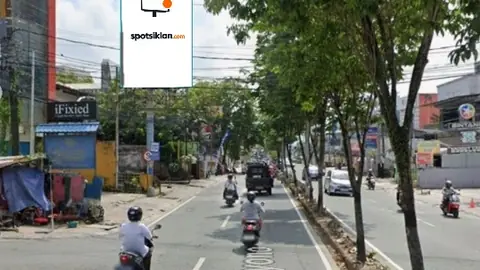Billboard 5 × 10 m di Jl. MT Haryono (Depan iFixied Apple Service & Shop Balikpapan), Kalimantan Timur