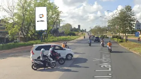 Billboard 8 × 4 m di Jl. Laksamana Bintan (Depan BANK Riau Kepri, Hadap Utara), Batam, Kepulauan Riau