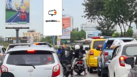 Billboard 10 × 5 m di Jl. Ahmad Yani (Simpang Franky), Batam, Kepulauan Riau