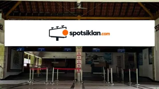 Neon Box 11,5 × 2 m di Pelabuhan Batam Nongsapura (Area Atas Imigrasi Kedatangan Nongsapura), Kepulauan Riau