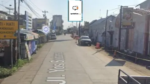 Baliho 6 × 4 m di Jl. Yos Sudarso (Depan Bank BRI), Batang, Jawa Tengah