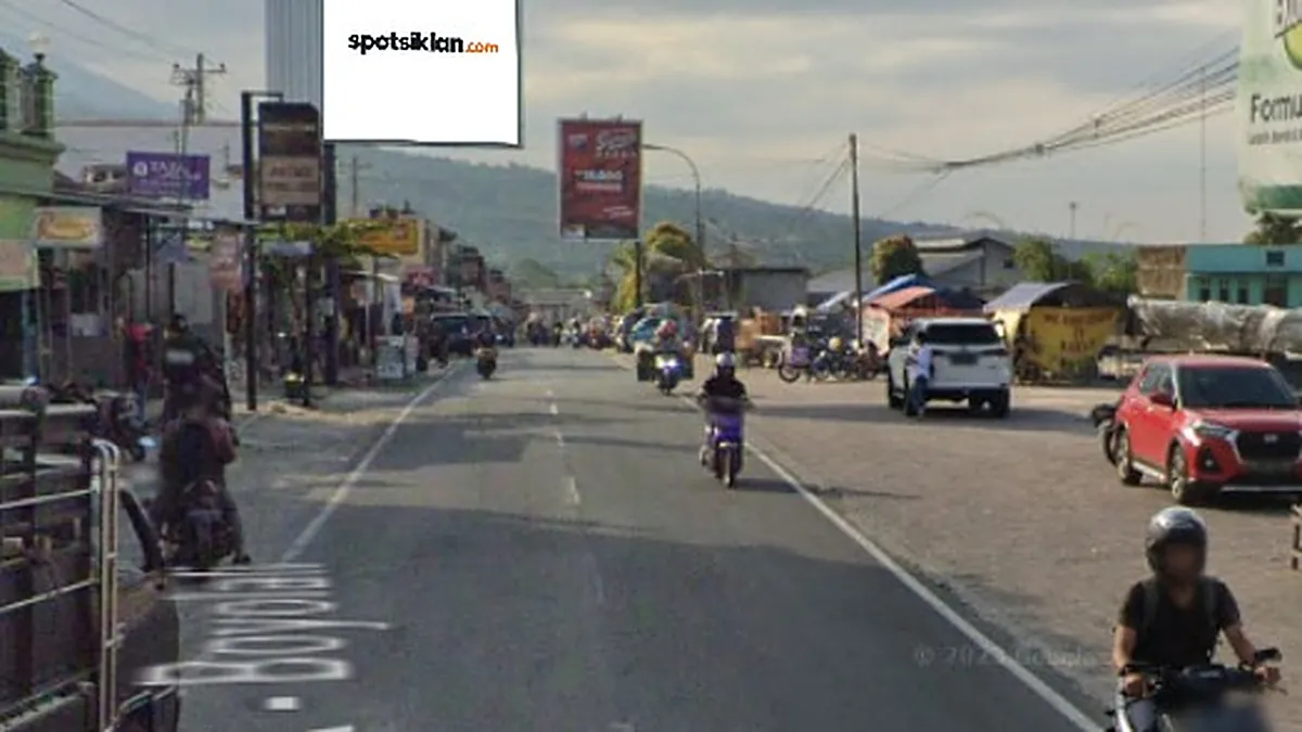 Baliho 6 × 4 m di Jl. Magelang-Boyolali (Pasar Sayur Cepogo), Jawa Tengah