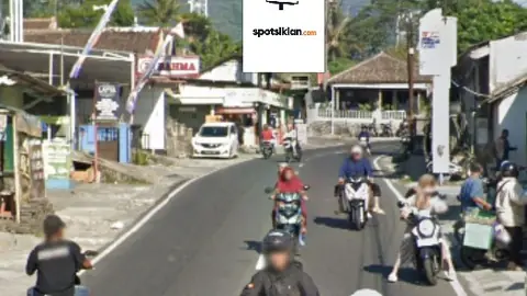 Baliho 4 × 6 m di Jl. Boyolali-Magelang (Arah Selo), Jawa Tengah