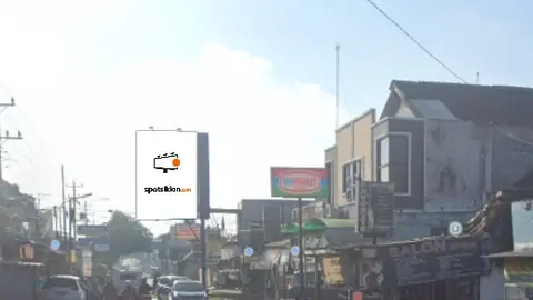 Baliho 4 × 6 m di Jl. Suruh - Karanggede (Perempatan Pasar Kacangan), Boyolali, Jawa Tengah