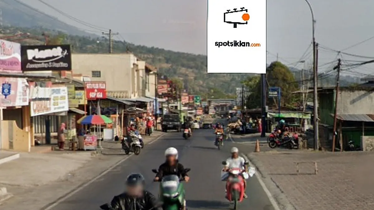 Baliho 4 × 6 m di Jl. Magelang - Boyolali (Pasar Cepogo, Arah Merbabu), Jawa Tengah
