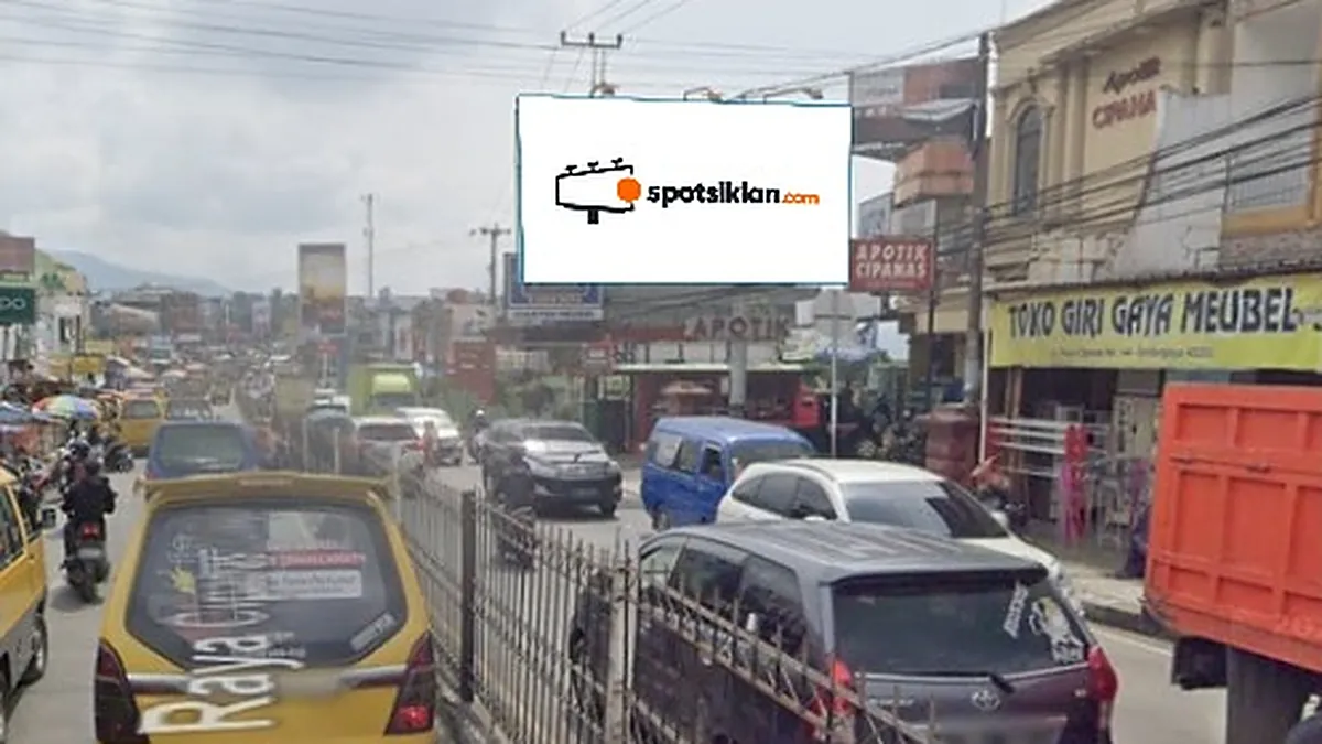 Billboard 8 × 4 m di Jl. Raya Cipanas (Dari Arah Bandung ke Bogor), Cianjur, Jawa Barat