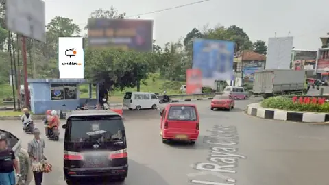 Baliho 6 × 4 m di Area Simpang 4 Terminal Pasirhayam, Cianjur, Jawa Barat