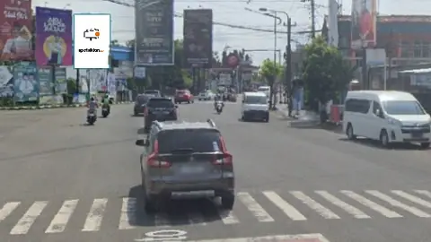 Baliho 4 × 6 m di Jl. Gatot Subroto (Perempatan Damalang), Cilacap, Jawa Tengah
