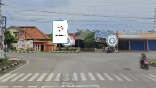 Baliho 4 × 6 m di Jl. Jendral Soedirman - Cilacap (Pertigaan Kandangmacan), Jawa Tengah